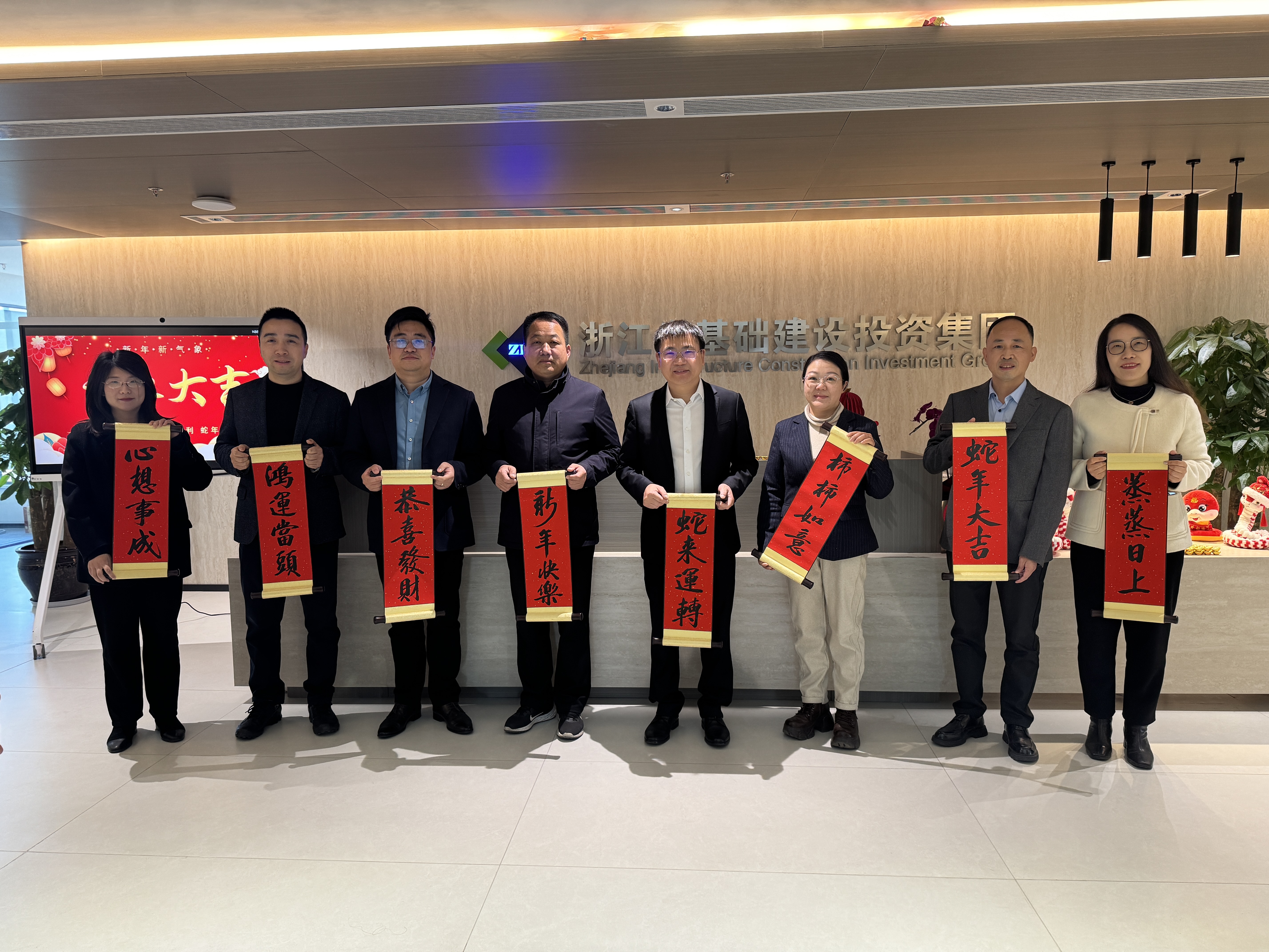暂无图片